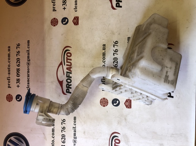 Бачок для омивайки 5G0955453J VAG