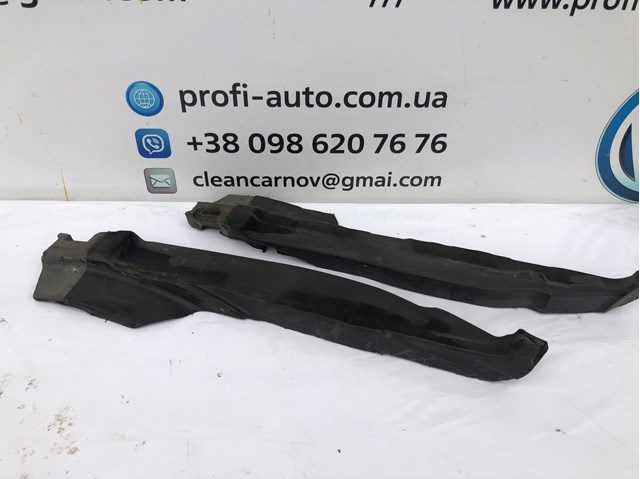 Ущільнювач арки крила 5NA864235C VAG