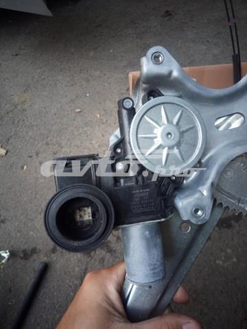 Мотор склопідйомника дверей задніх, правих 8572033300 TOYOTA