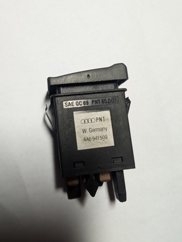 Кнопка аварійки 4A0941509 VAG