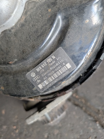 ВПГ 8E0612105N VAG