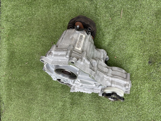 Раздатка (коробка роздавальна) 27108662300 BMW