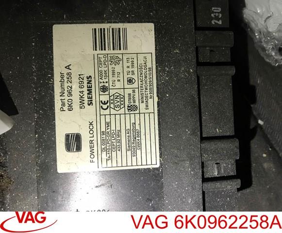 Блок комфорту передніх дверей 6K0962258A VAG