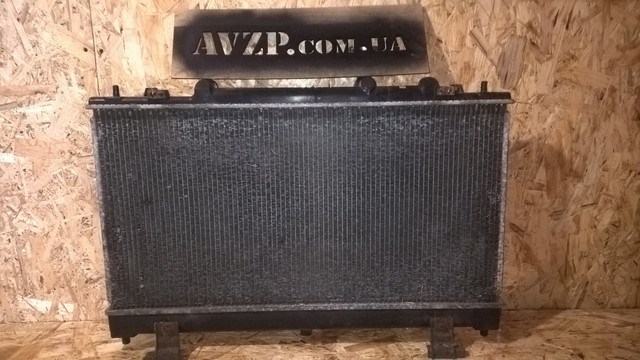 Радіатор охолодження двигуна L32715200 MAZDA