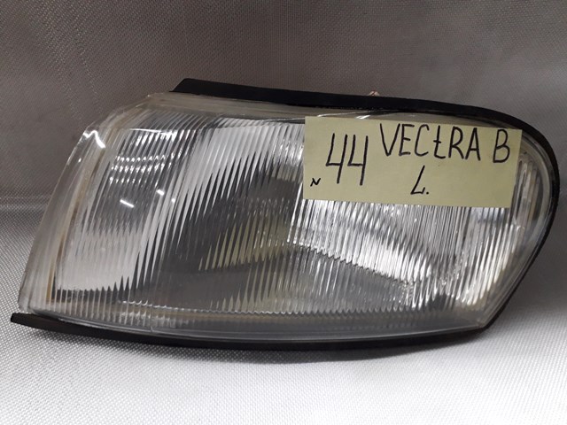 Поворотник лівий 1226076 OPEL