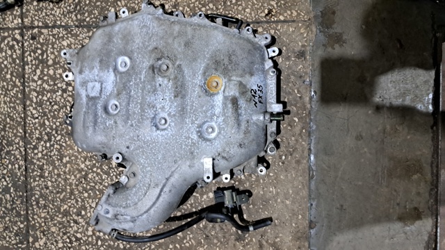 Колектор впуск верхній 14010CD000 NISSAN