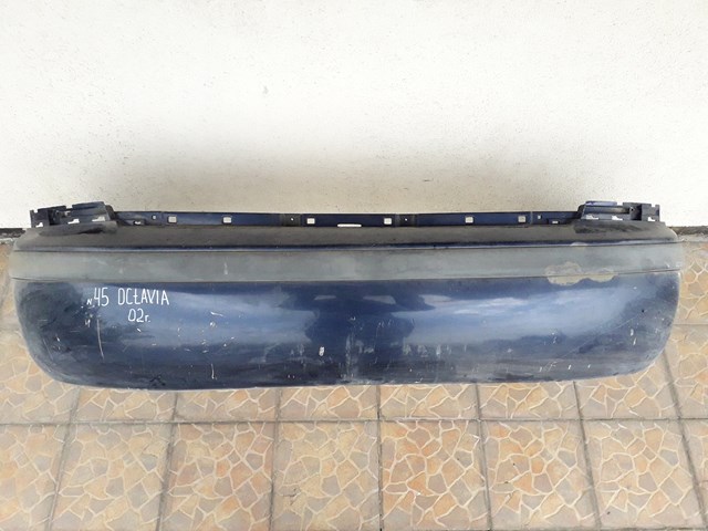 Бампер задній 1U6807421B VAG