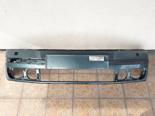 Сплитер переднього бампера 1Z0807061 VAG