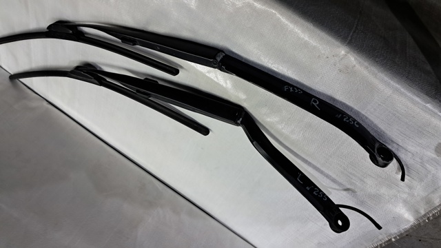 Поводок двірника 28886CG005 NISSAN