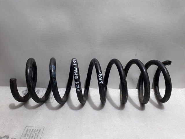 Пружина підвіски задня 33531093635 BMW