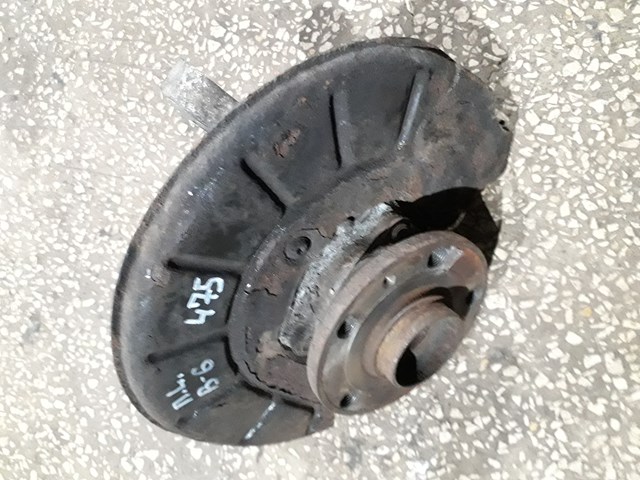 Кулак поворотний передній лівий 3C0407253F VAG