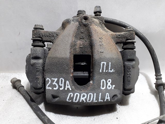 Скоба супорта переднього 4772212A10 TOYOTA