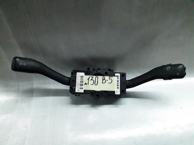Перемикач підрульовий, правий 4B0953503E01C VAG