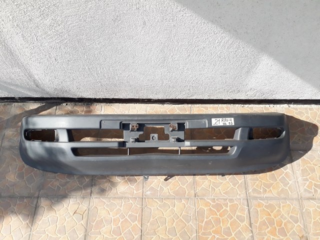 Буфер (бампер) передній 5211942010 TOYOTA