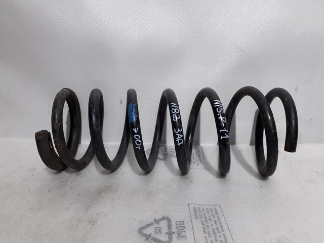 Пружини задні 550202F016 NISSAN