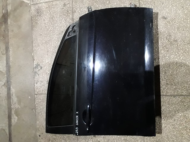 Дверка передня права 5700A558 MITSUBISHI