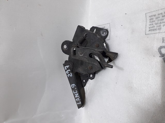 Замок кришки капота 5908A001 MITSUBISHI