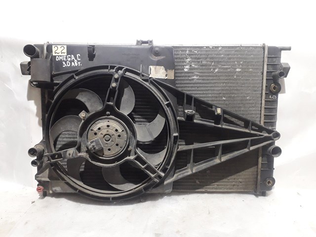 Радіатор охолодження 6302007 OPEL