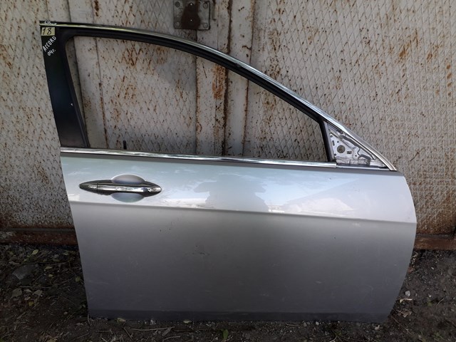 Дверка передня права 67010SEA010ZZ HONDA