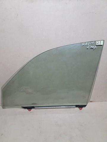 Скло водійських дверей 6810242040 TOYOTA