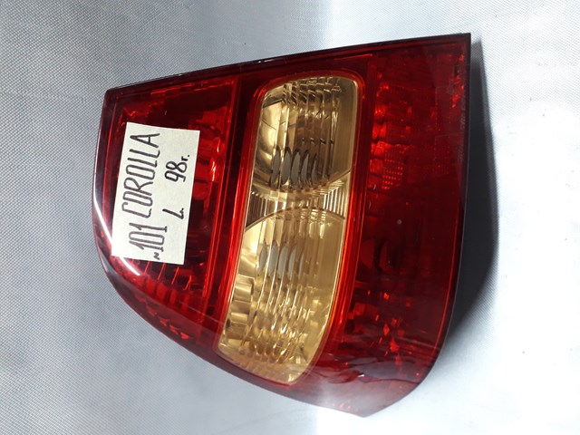 Задня ліва фара 815611E220 TOYOTA