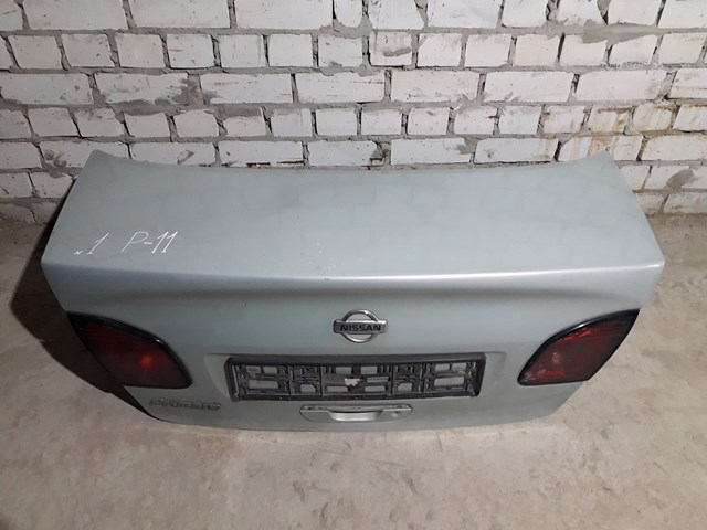 Кришка багажника Nissan Primera P11