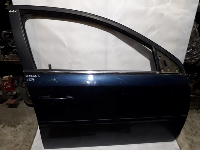 Пасажирські передні двері 93175829 OPEL