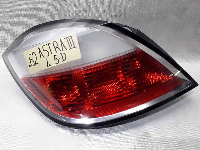 Задня ліва фара 93190304 OPEL