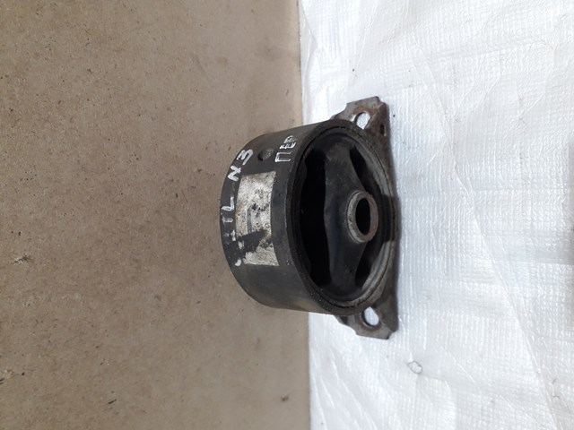 Подушка двигуна передня MN100289 MITSUBISHI