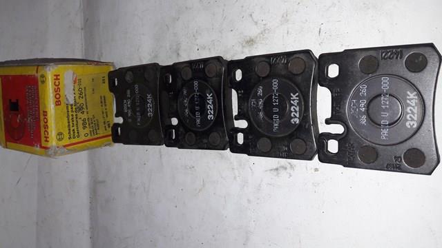 Задні гальмівні колодки 0986490260 BOSCH
