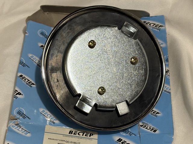 Кришка бензобаку 200121 SAMPA