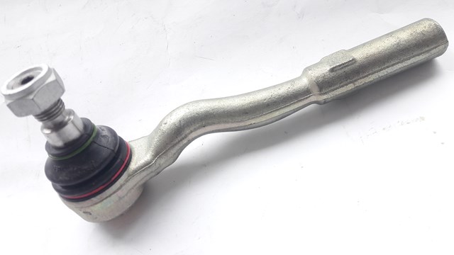Рульовий наконечник 2113302403 MERCEDES