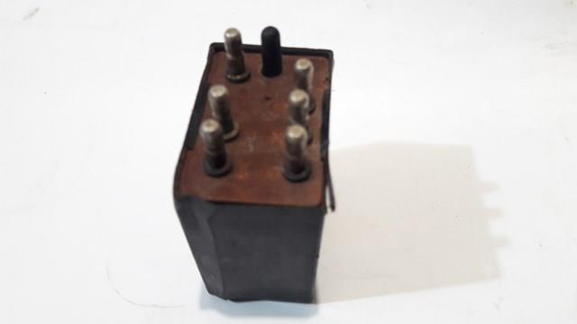 Реле склоочисника A0008210763 MERCEDES