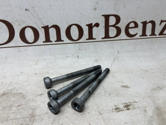 Болт кріплення форсунки A0019902607 MERCEDES
