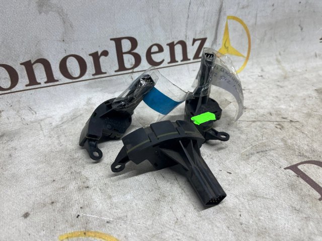 Датчик кута повороту кермового колеса A0025421718 MERCEDES
