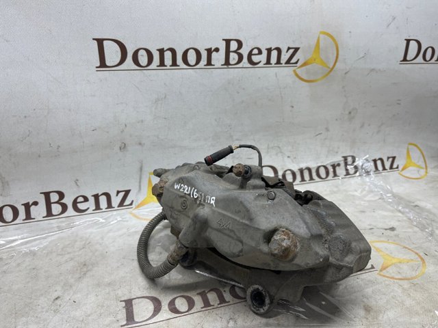 Супорт гальмівний, передній, правий A0034206483 MERCEDES