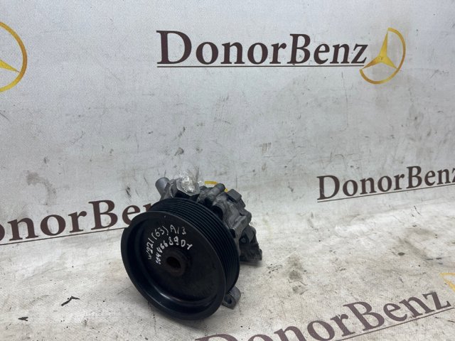 Насос рульового механізму A0044668901 MERCEDES