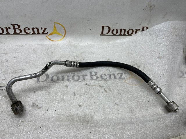 Шланг кондиціонера, від компресора до радіатора A1635000972 MERCEDES