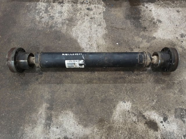 Вал карданний, передній A1644100501 MERCEDES