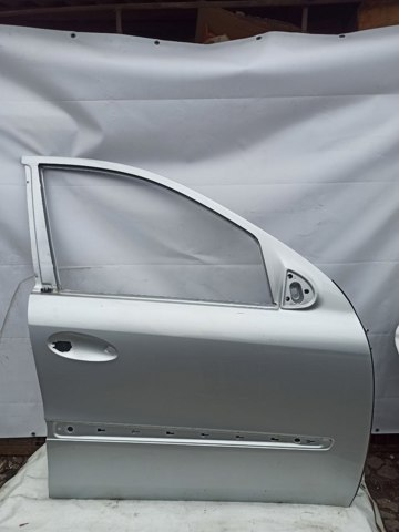 Дверка передня права A1647200205 MERCEDES