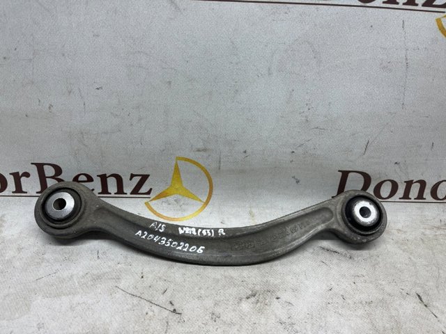 Балансир підвіски задній правий A2043502206 MERCEDES