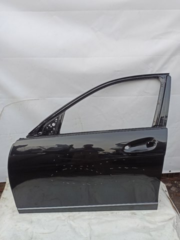 Дверь передня ліва A2047205900 MERCEDES