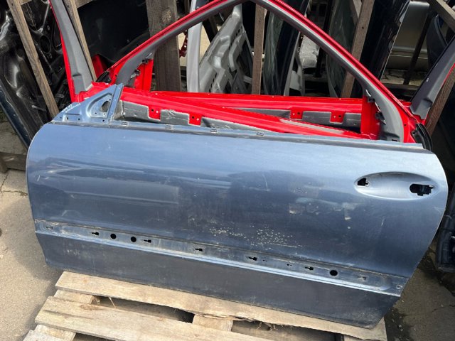 Дверь передня ліва A2097200105 MERCEDES