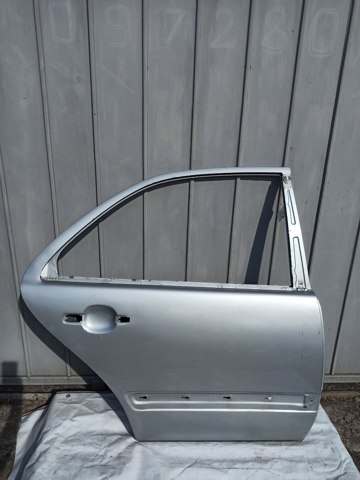 Двері задні, праві A2107302405 MERCEDES