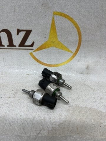 Датчик температури фріону A2108300072 MERCEDES