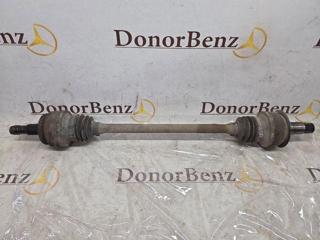 Піввісь задня A2113500056 MERCEDES
