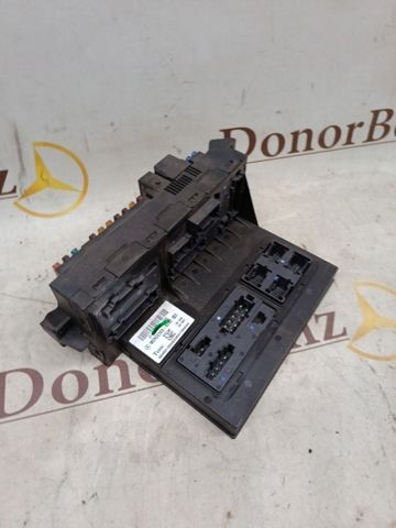 Блок керування сигналами SAM A2115459001 MERCEDES
