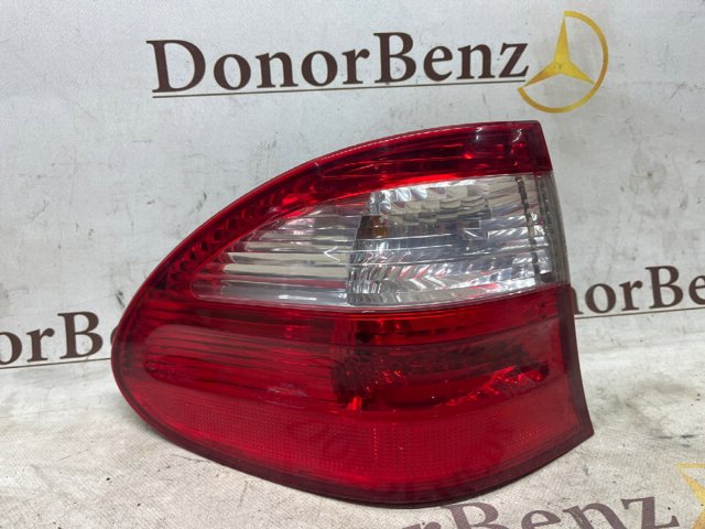 Стоп задній A2118201164 MERCEDES