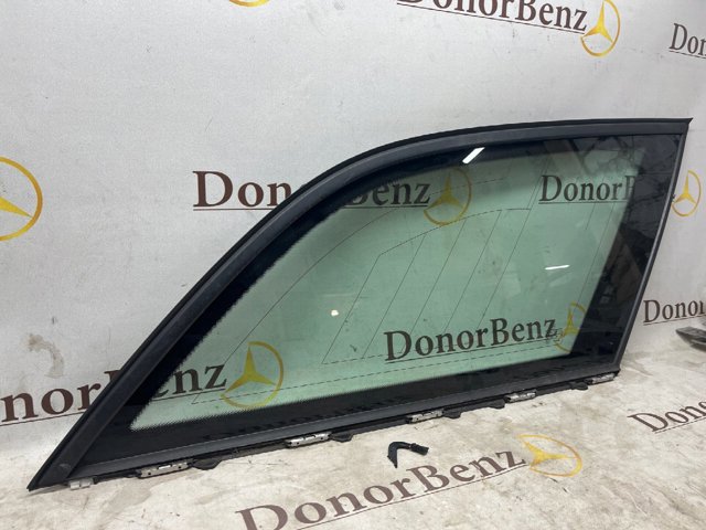 Скло багажного відсіку, праве A2126701412 MERCEDES
