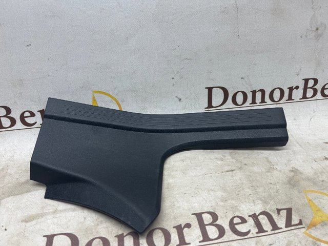 Накладка дверного порога внутрішня, задня ліва A2126860536 MERCEDES